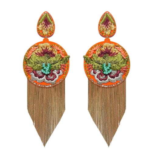 Brinco bordado floral laranja com franjas douradas feminino luxo moderno
