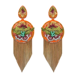 Brinco bordado floral laranja com franjas douradas feminino luxo moderno