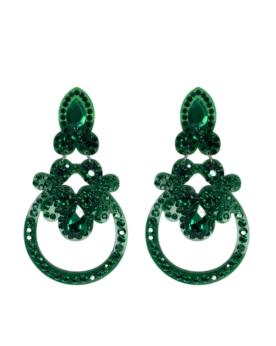 Brinco verde com cristais esmeralda e detalhe circular moderno feminino