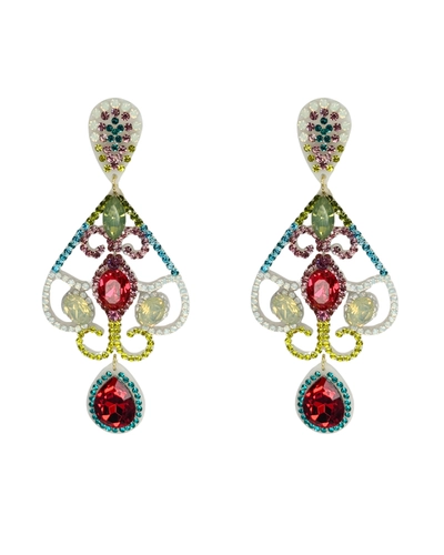 Brinco artesanal com cristais multicoloridos e pedra vermelha chique