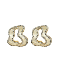 Brinco dourado orgânico com strass, design moderno e acabamento luxuoso